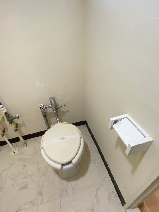 物件内観写真14　(トイレ)