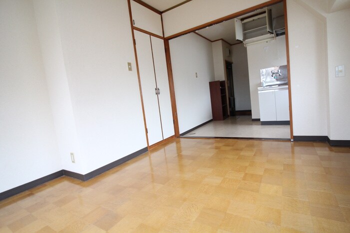 物件内観写真20　(居室)