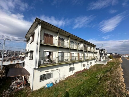 コ－ポストロ－ム外観写真