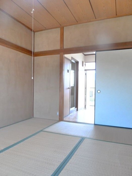 物件内観写真9　(居室)