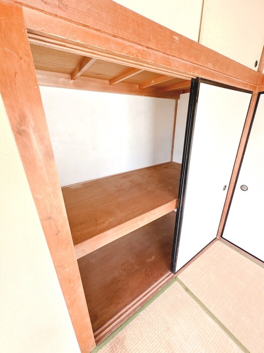 物件内観写真10　(収納)