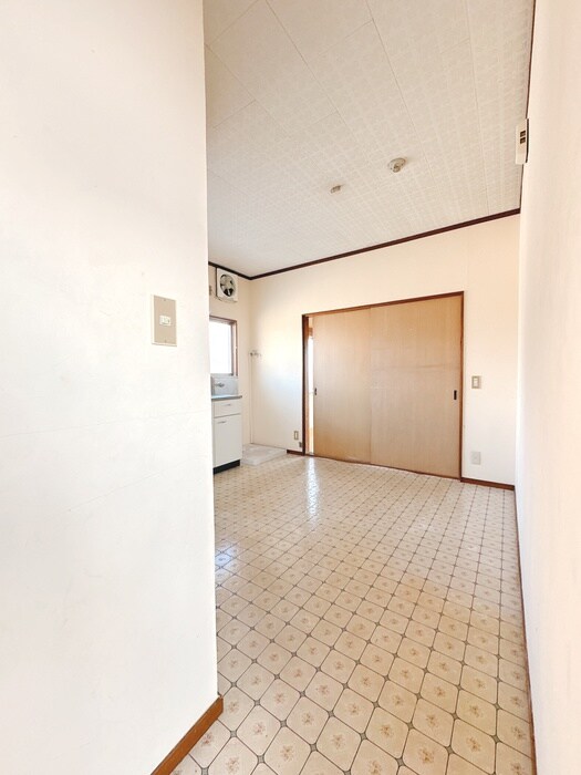 物件内観写真16　(廊下)