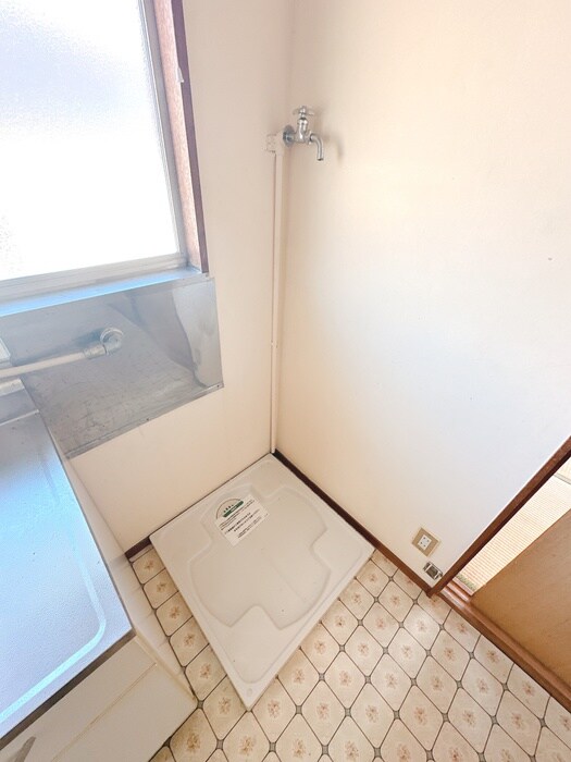 物件内観写真20　(洗濯機置場)