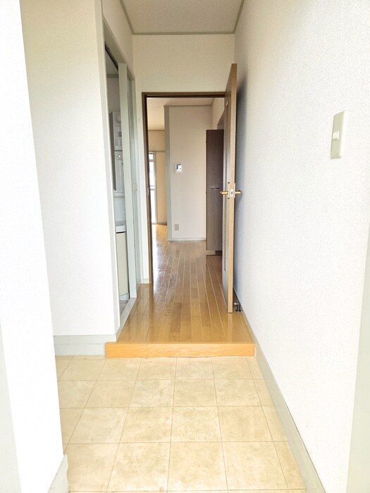 物件内観写真22　(廊下)