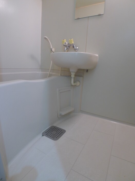 物件内観写真7　(バス／シャワールーム等)