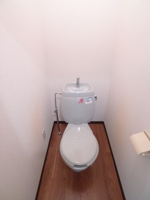 物件内観写真12　(トイレ)