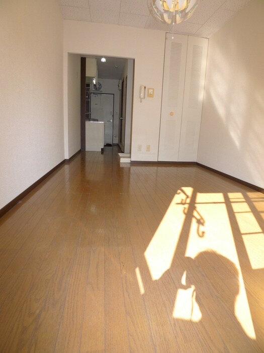 物件内観写真16　(居室)