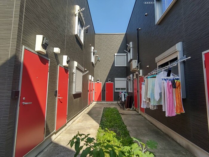 物件外観写真2　(外観写真)