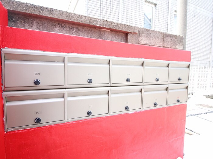 物件外観写真4　(建物設備)