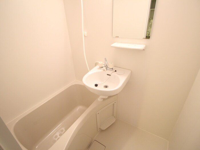 物件内観写真12　(バス／シャワールーム等)