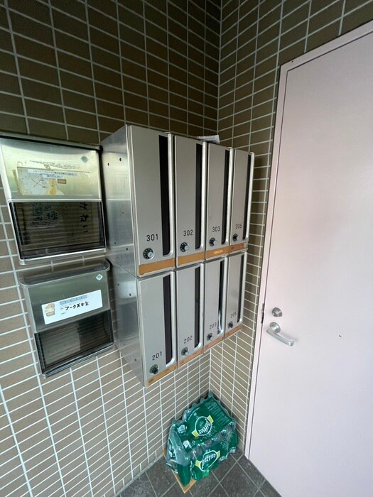 物件外観写真4　(建物設備)