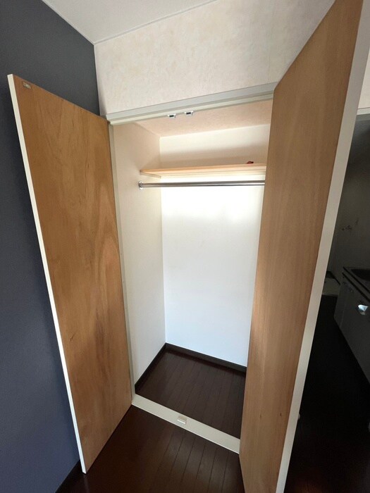 物件内観写真11　(収納)