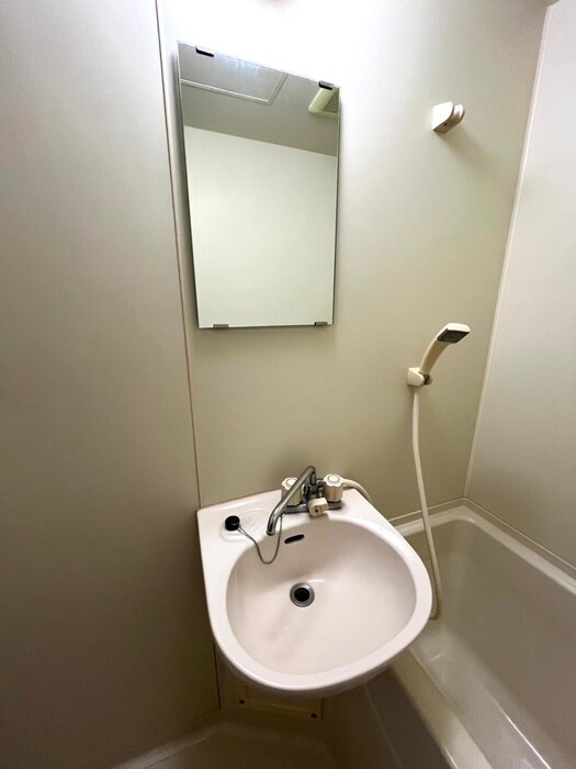 物件内観写真13　(洗面)