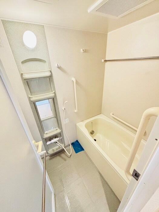 物件内観写真11　(バス／シャワールーム等)