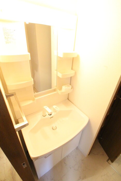 物件内観写真12　(洗面)