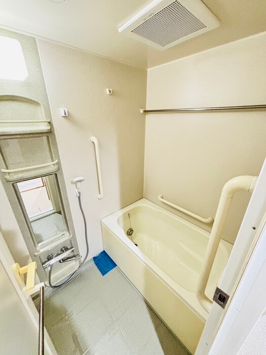 物件内観写真12　(バス／シャワールーム等)