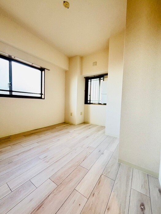 物件内観写真13　(居室)