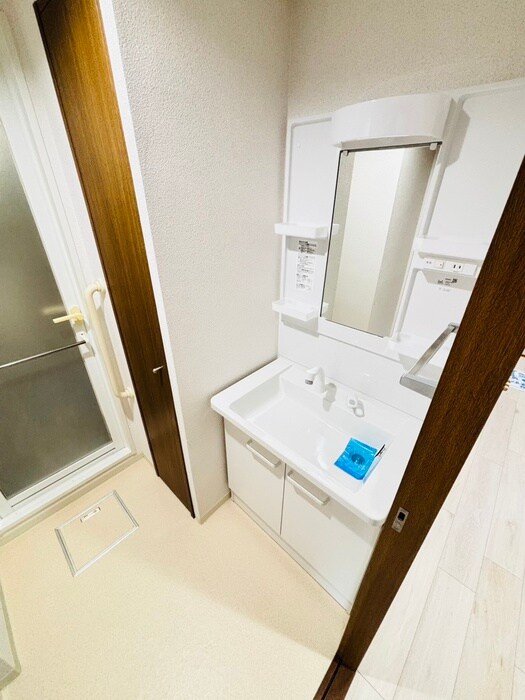 物件内観写真13　(洗面)