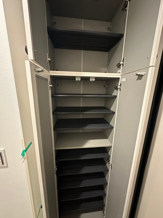物件内観写真14　(靴箱)