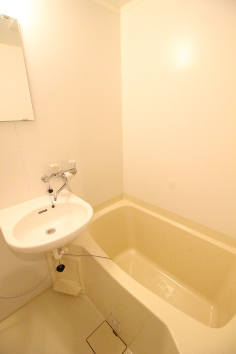 物件内観写真13　(バス／シャワールーム等)