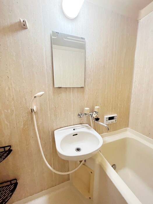 物件内観写真11　(洗面)