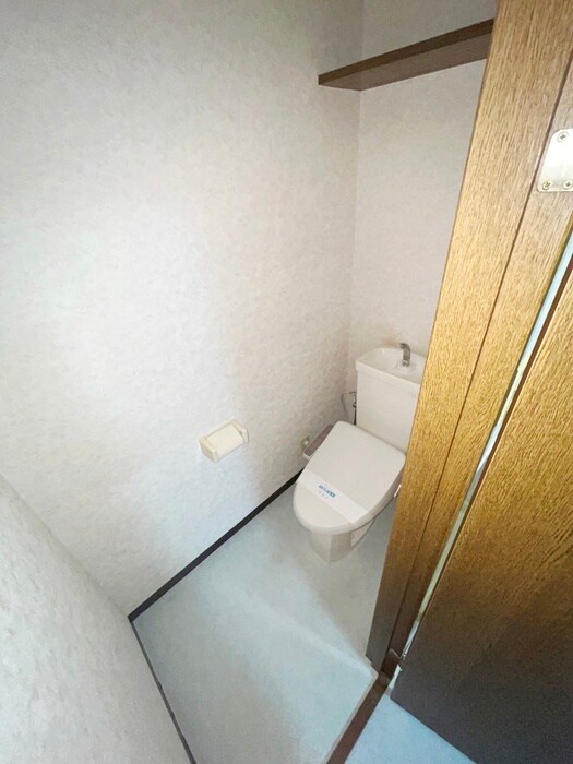 物件内観写真12　(トイレ)