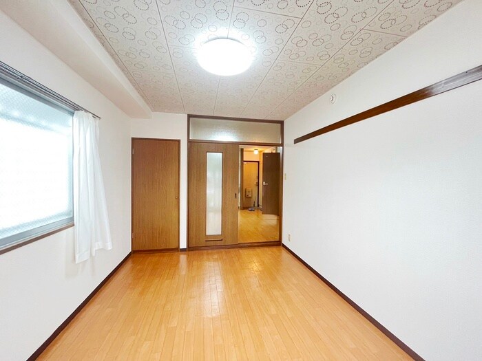 物件内観写真18　(居室)