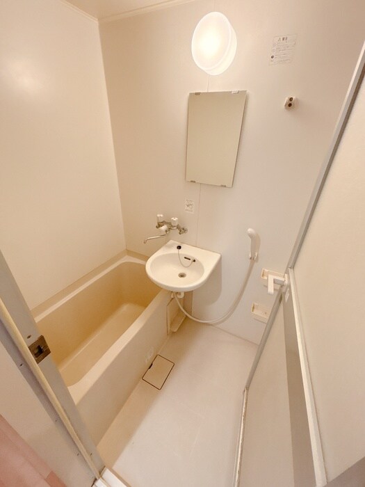 物件内観写真11　(バス／シャワールーム等)