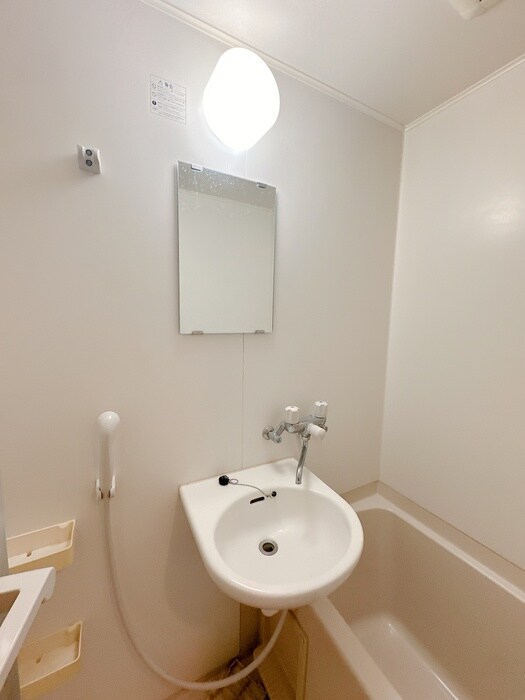 物件内観写真13　(洗面)