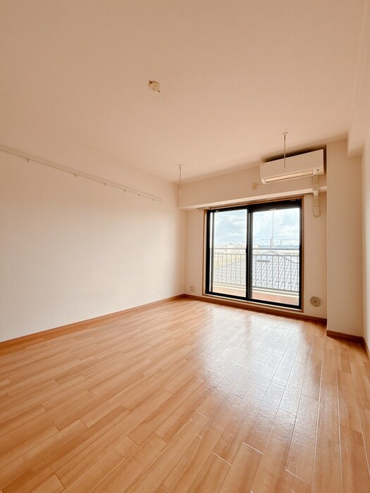 物件内観写真22　(居室)