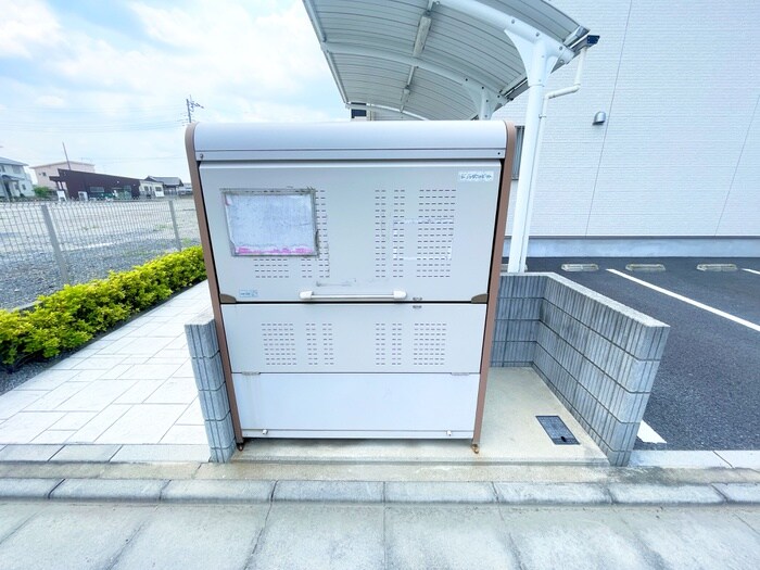 物件外観写真6　(建物設備)