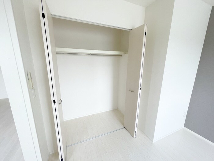 物件内観写真16　(収納)