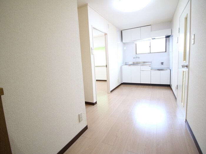 物件内観写真9　(居室)