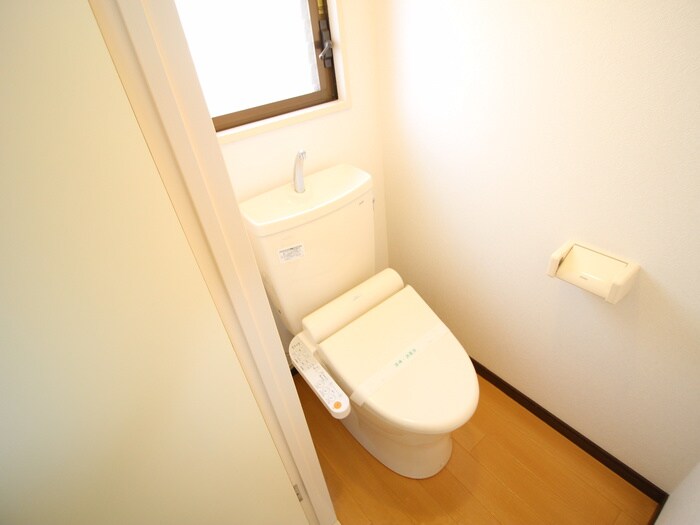 物件内観写真12　(収納)