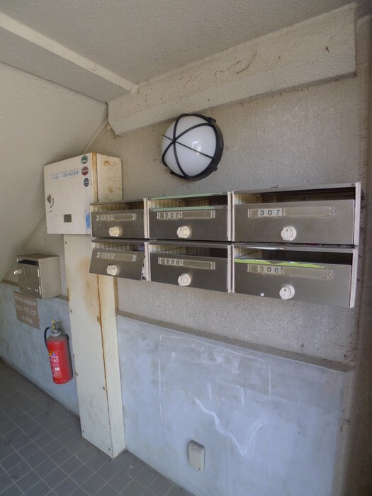 物件外観写真6　(建物設備)