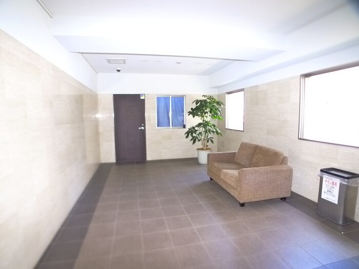 物件外観写真2　(建物設備)