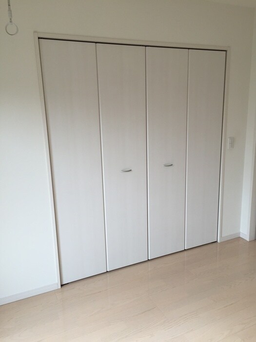 物件内観写真10　(収納)