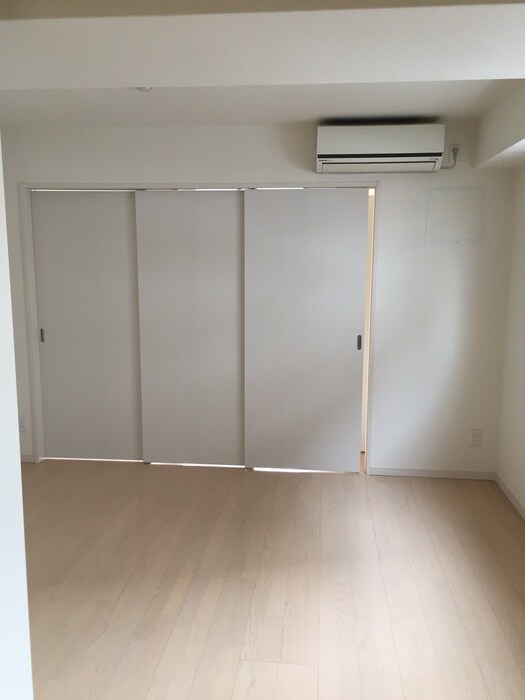 物件内観写真21　(居室)