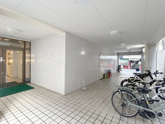 物件外観写真3　(周辺環境)