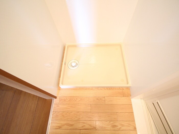 物件内観写真19　(洗濯機置場)