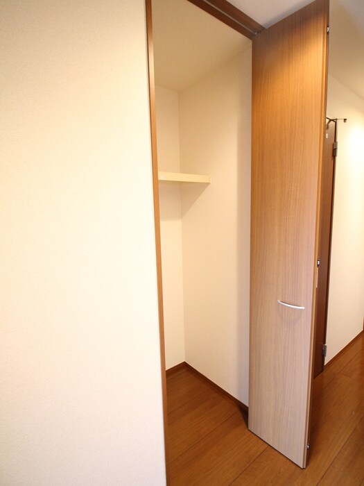 物件内観写真22　(収納)