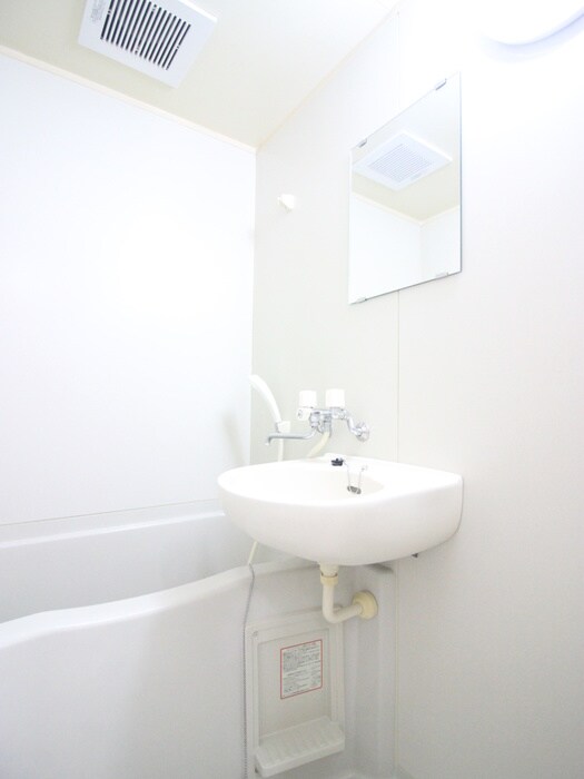 物件内観写真11　(洗面)