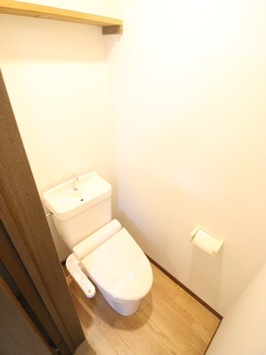 物件内観写真12　(トイレ)