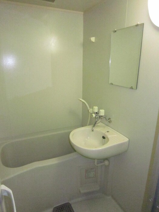 物件内観写真12　(バス／シャワールーム等)