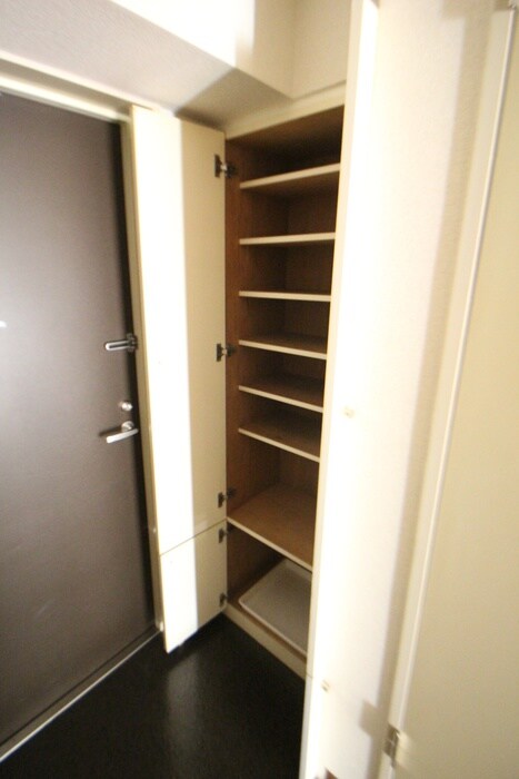 物件内観写真17　(靴箱)