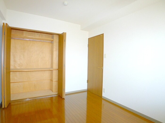 物件内観写真9　(収納)