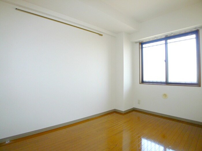 物件内観写真10　(内観写真)