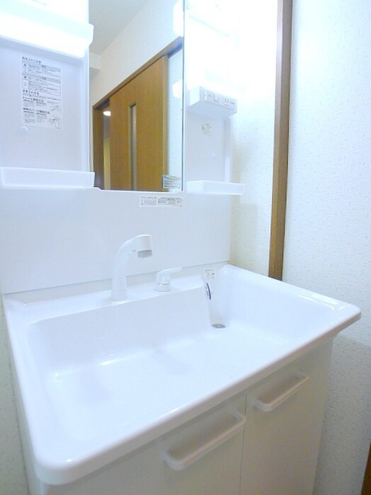 物件内観写真13　(洗面)