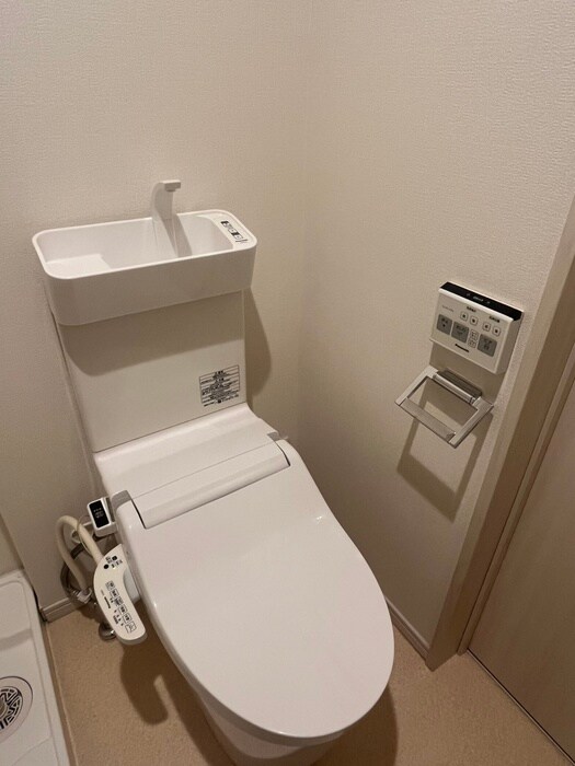 物件内観写真12　(トイレ)