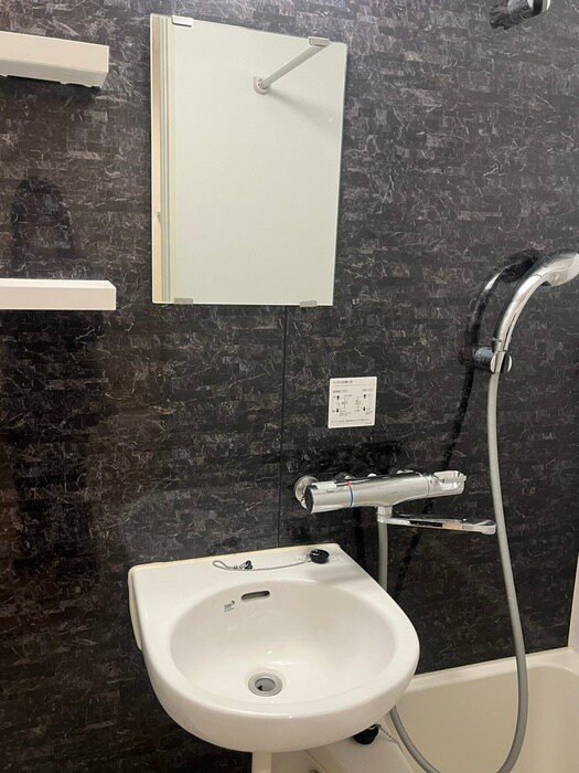 物件内観写真13　(洗面)